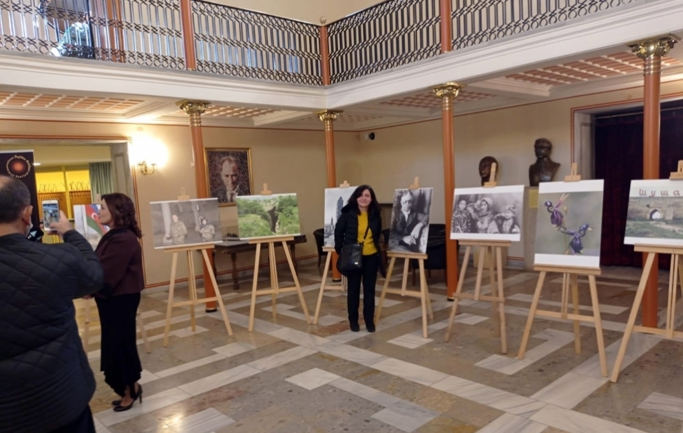 In Ankara eine Ausstellung zum Sieg Aserbaidschans veranstaltet VIDEO