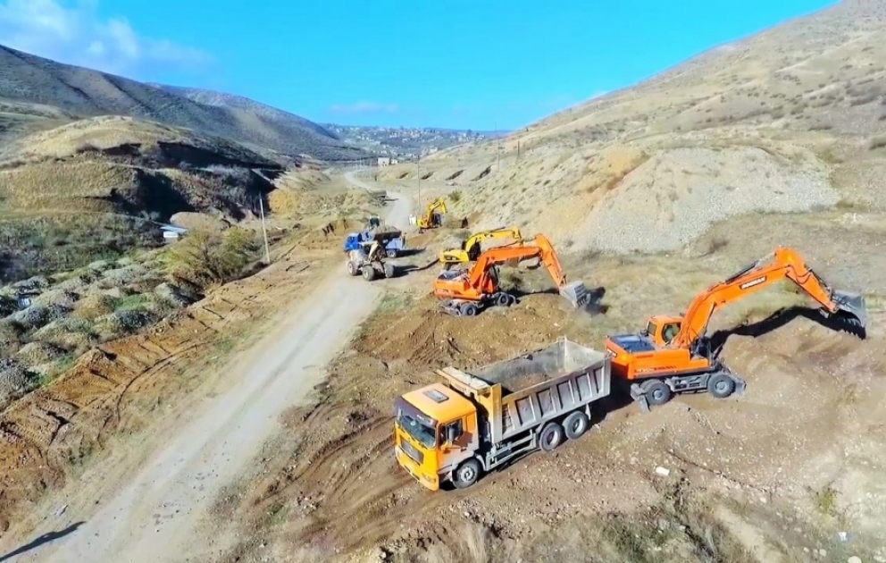 Suqovuşan və Talış kəndlərinə gedən tarixi yolların bərpası davam edir VİDEO