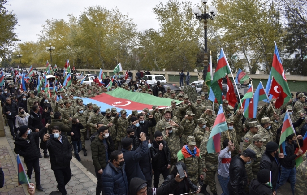 Laçınlılar doğma rayonlarının işğaldan azad olmasını böyük coşqu ilə qeyd edirlər VİDEO