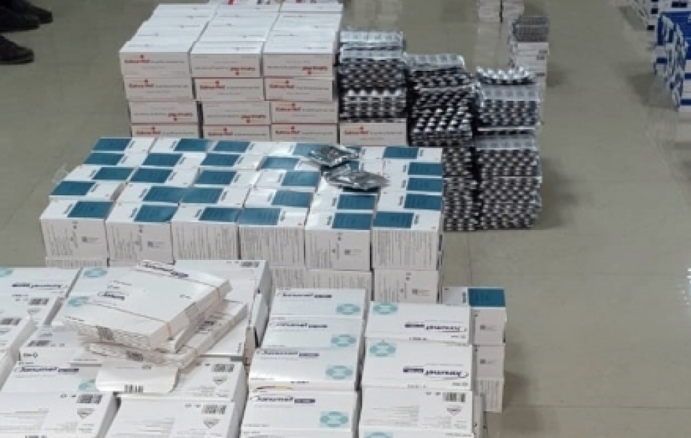Gömrükçülər külli miqdarda dərman preparatları aşkarlayıblar VİDEO