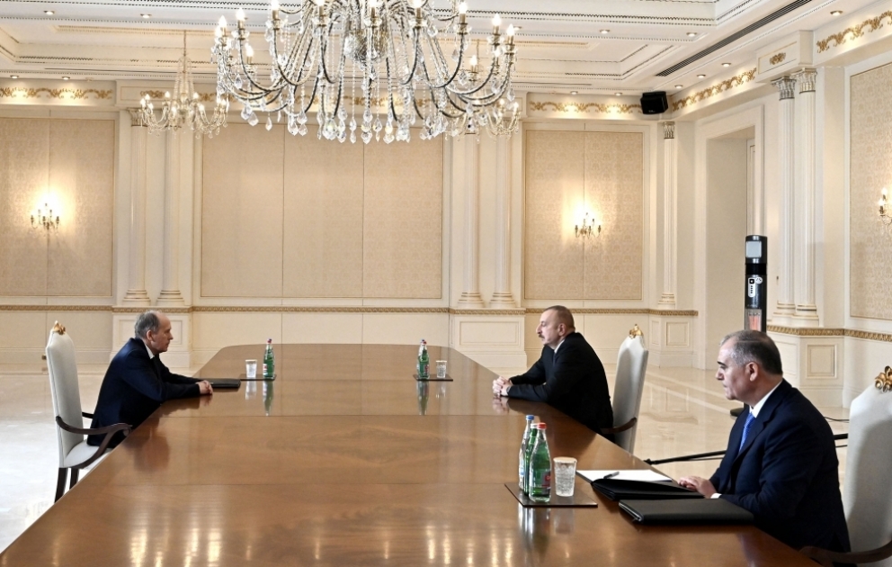 Präsident Ilham Aliyev empfängt FSB-Direktor VIDEO