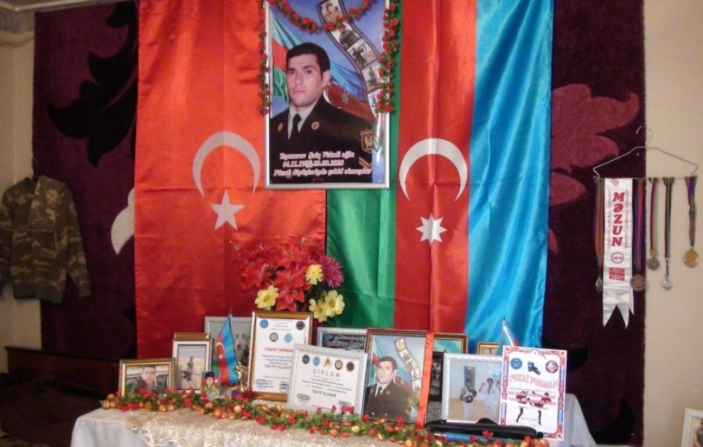 Azad olunmuş torpaqlarımızda toy etmək istəyən şəhid kəşfiyyatçımız VİDEO