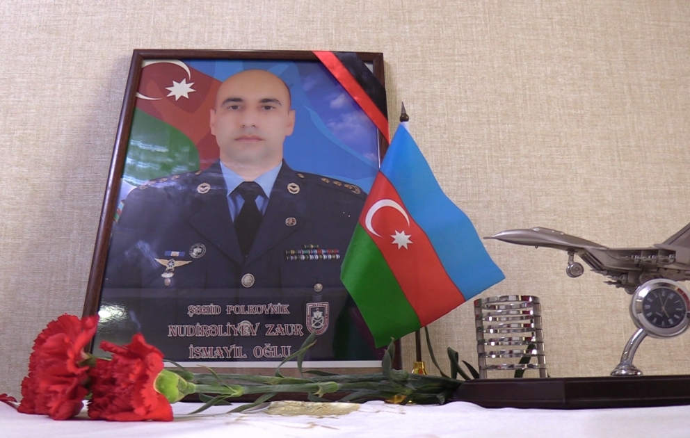 Əsir düşməmək üçün “Su-25” döyüş təyyarəsini düşmən səngərinə çırpan şəhid polkovnik Zaur Nudirəliyev VİDEO