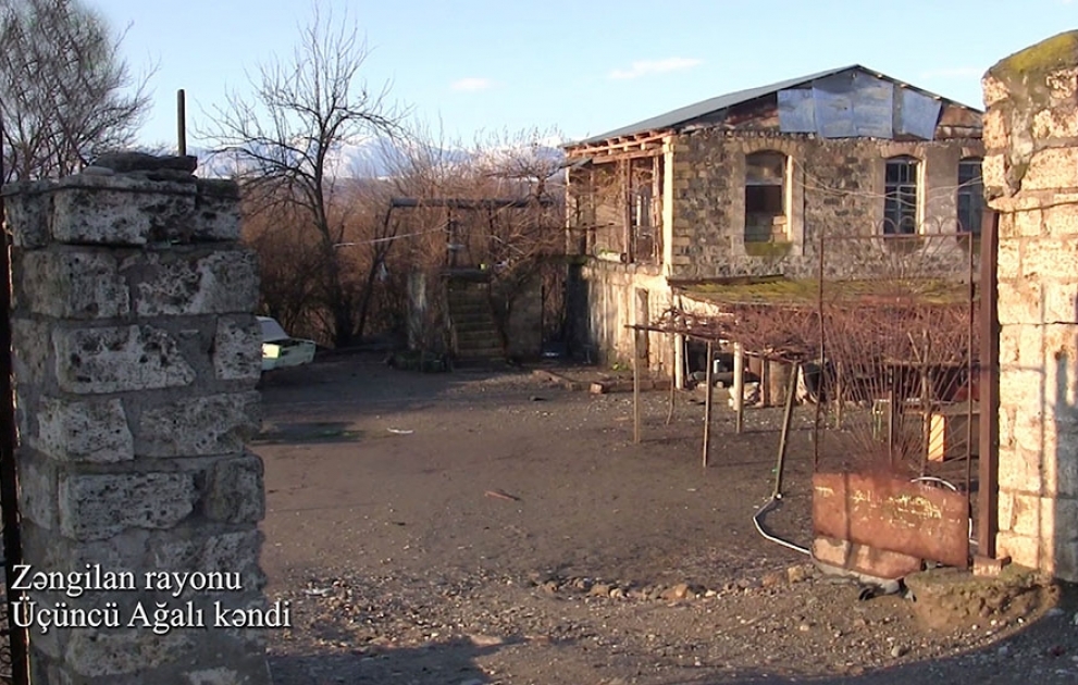 Müdafiə Nazirliyi Zəngilan rayonunun Üçüncü Ağalı kəndinin videogörüntülərini paylaşıb VİDEO