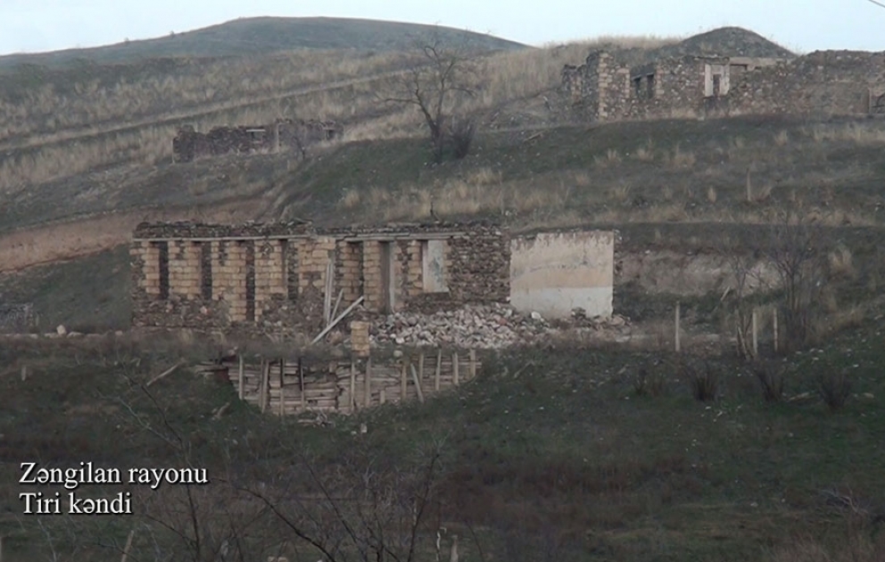 Müdafiə Nazirliyi Zəngilan rayonunun Tiri kəndinin videogörüntülərini paylaşıb VİDEO