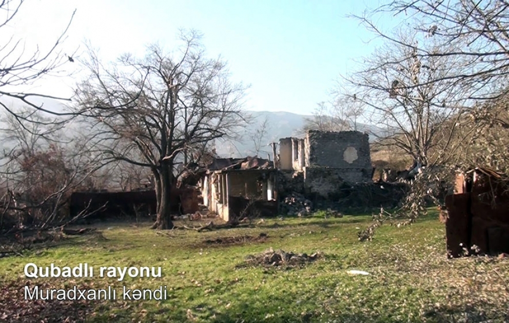 Verteidigungsministerium: Videoaufnahmen aus dem befreiten Dorf Muradkhanli im Rayon Gubadli VIDEO
