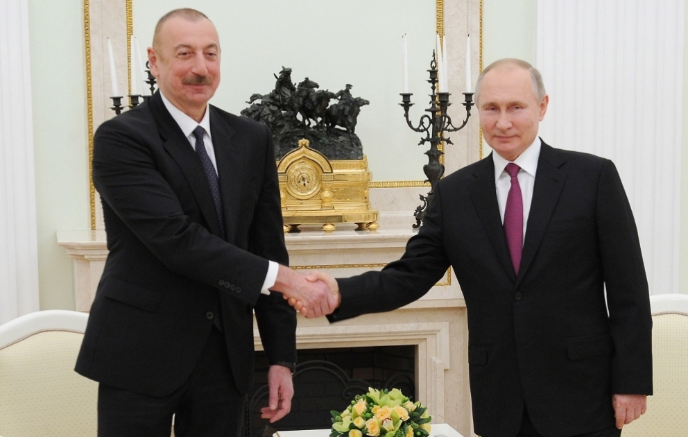 Les présidents azerbaïdjanais et russe ont eu une rencontre bilatérale VIDEO