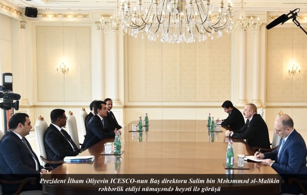 Präsident Ilham Aliyev empfängt ICESCO-Delegation VIDEO