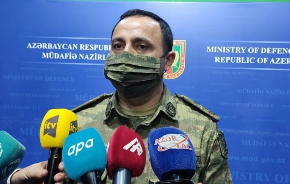 Anar Eyvazov: Tərxis olunan və digər vətəndaşların hərbi geyim formasından istifadə hallarına qarşı preventiv tədbirlər həyata keçirilir VİDEO