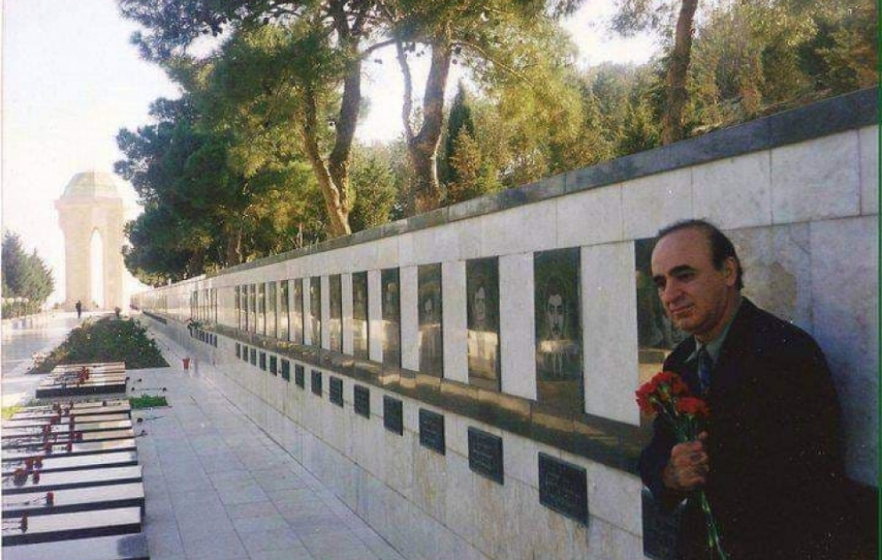 Əməkdar artist Yaqub Zurufçu şəhidlərimizə həsr olunmuş mahnı bəstələyib VİDEO
