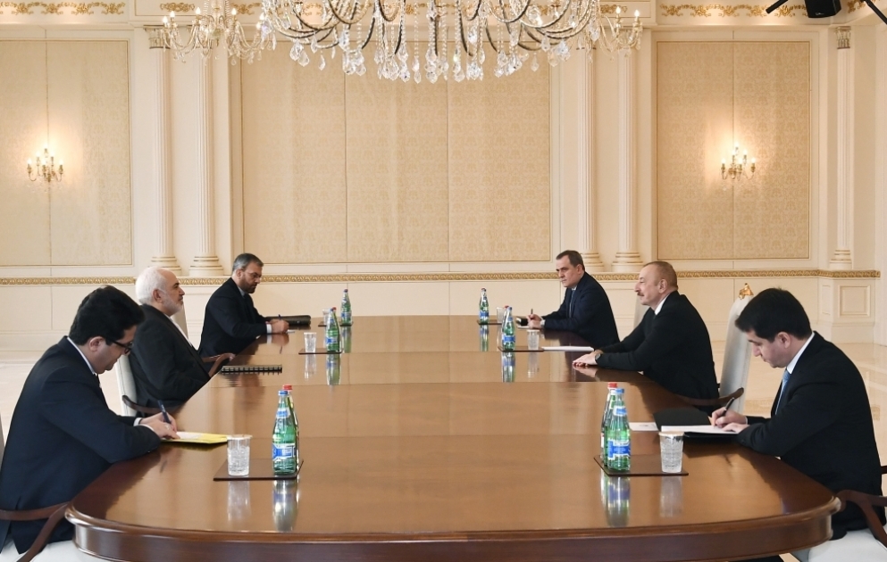 Le président Ilham Aliyev reçoit le ministre iranien des Affaires étrangères VIDEO