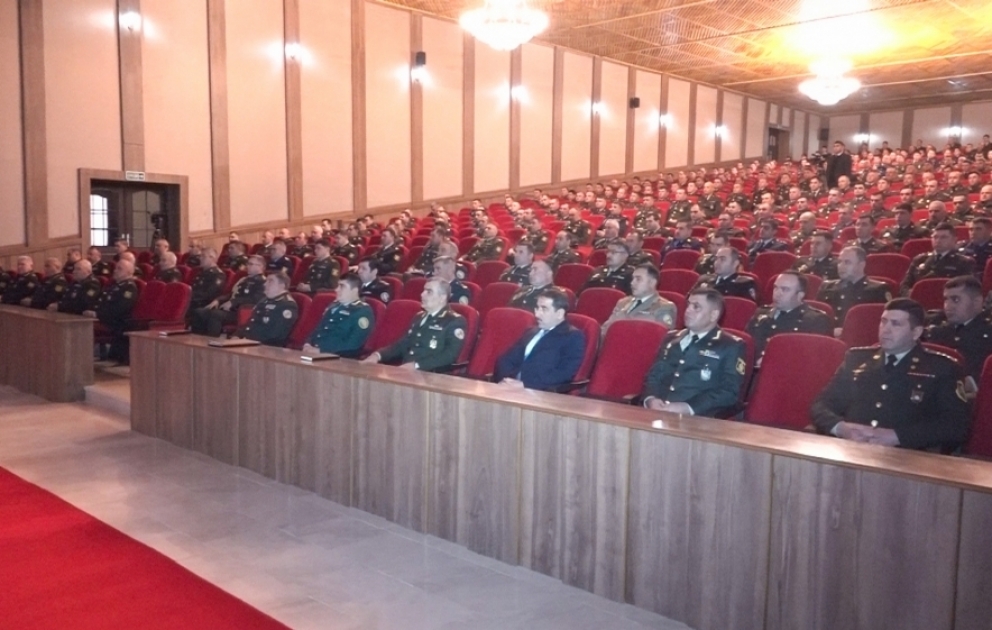 Naxçıvan Qarnizonu Qoşunlarında 2020-ci tədris ilinin nəticələri ilə bağlı yekun müşavirə keçirilib VİDEO