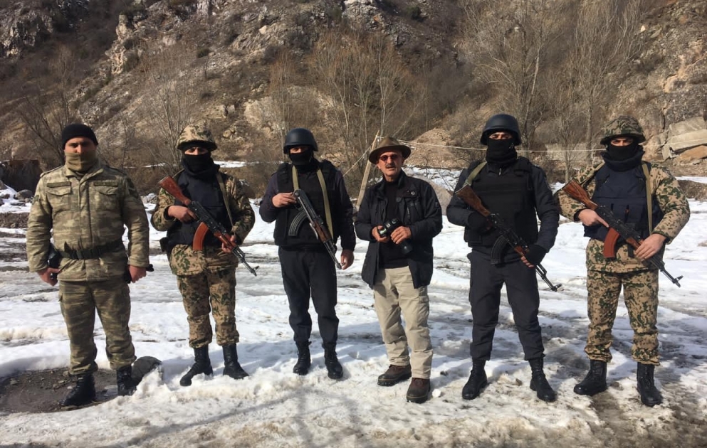 Dünya şöhrətli azərbaycanlı fotoqraf Kəlbəcərdə polis əməkdaşlarının qonağı olub VİDEO
