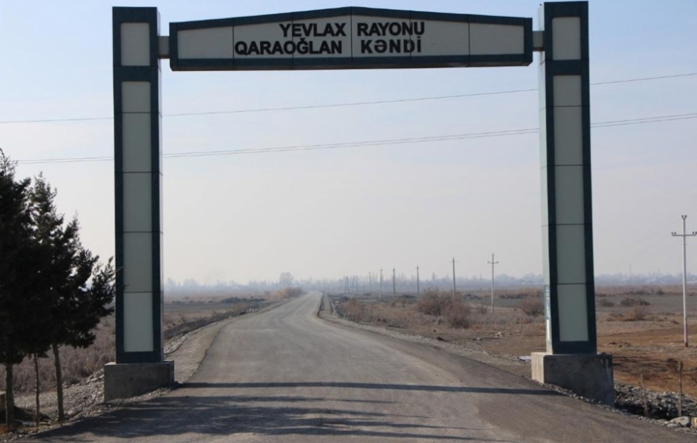 Yevlax rayonunun Qaraoğlan kənd yolu yenidən qurulur VİDEO