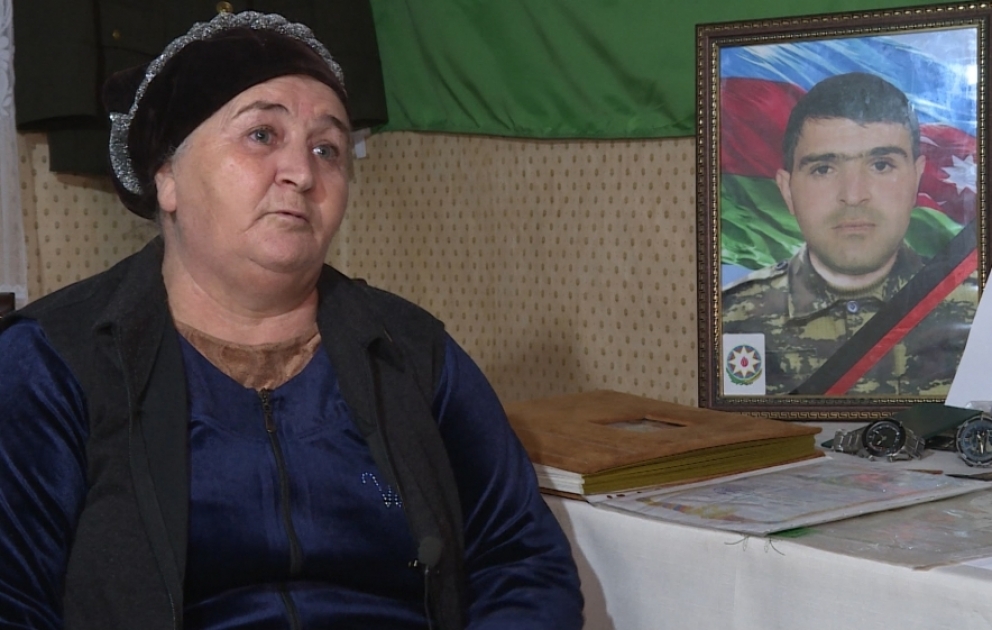 Humay ana: Sərxan müharibəyə öz istəyi ilə getdi və arzusuna da çatdı VİDEO