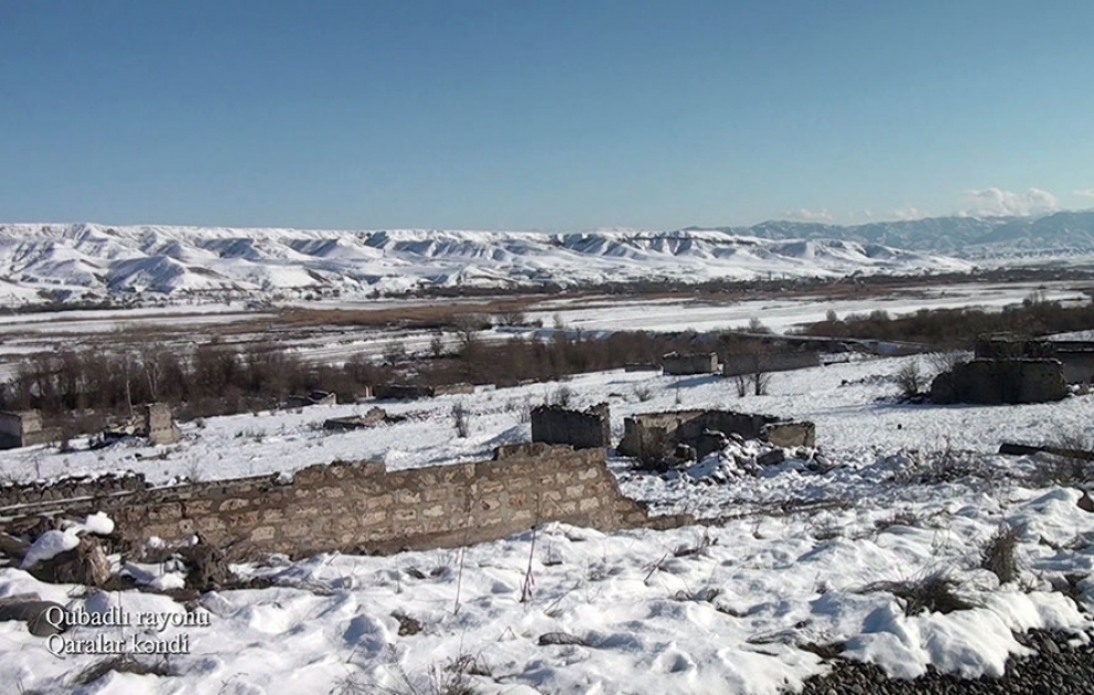 Le ministère de la Défense diffuse une vidéo du village de Garalar de la région de Goubadly VIDEO