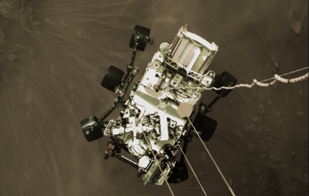NASA “Perseverance” kosmik aparatının Marsdan göndərdiyi fotoları yayıb VİDEO