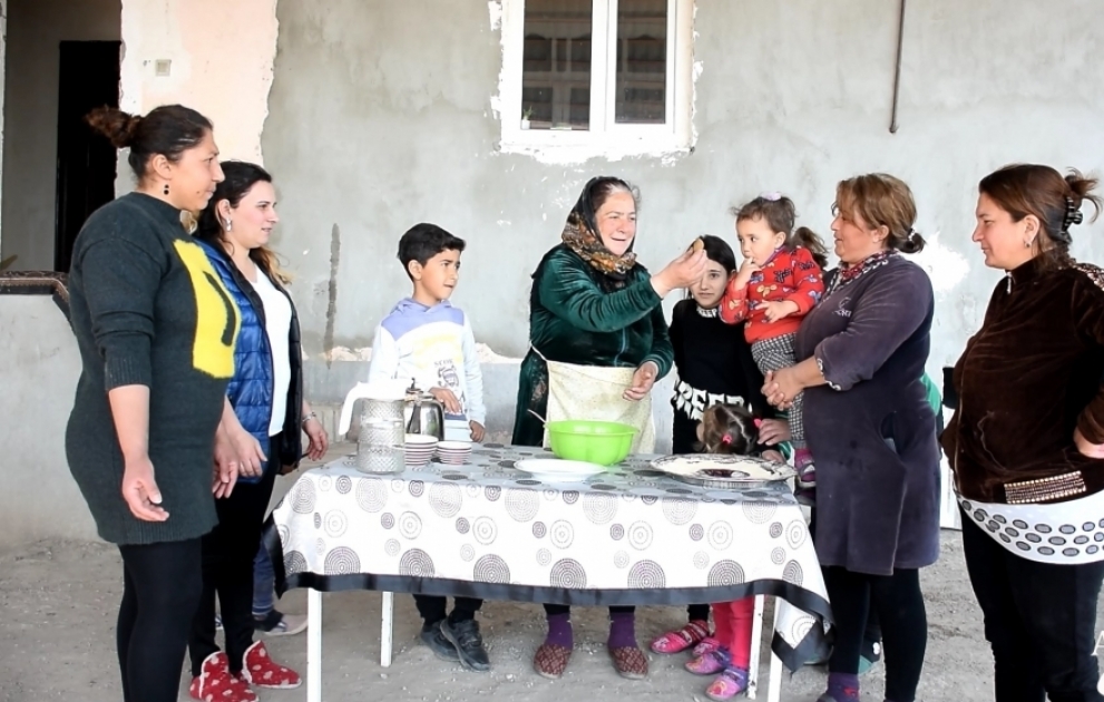 Qovut - süfrəmizdə baharın ilk müjdəçisi FOTO VİDEO