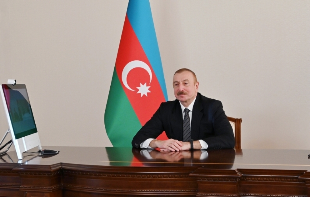 Le président Ilham Aliyev s'entretient avec la délégation menée par le président du Comité des chefs d'état-major interarmées du Pakistan VIDEO
