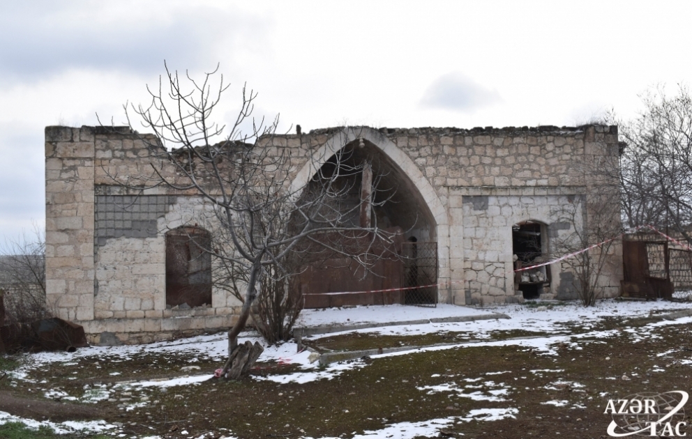Erməni vandalizminə məruz qalan tarixi-dini abidələrimiz: Qiyaslı məscidi FOTO VİDEO