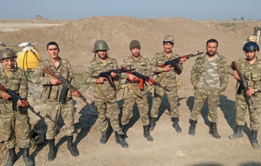 Şəhid bacısı: Mənim üçün nə qədər çətin olsa da, bir o qədər qürurlu və şərəflidir VİDEO