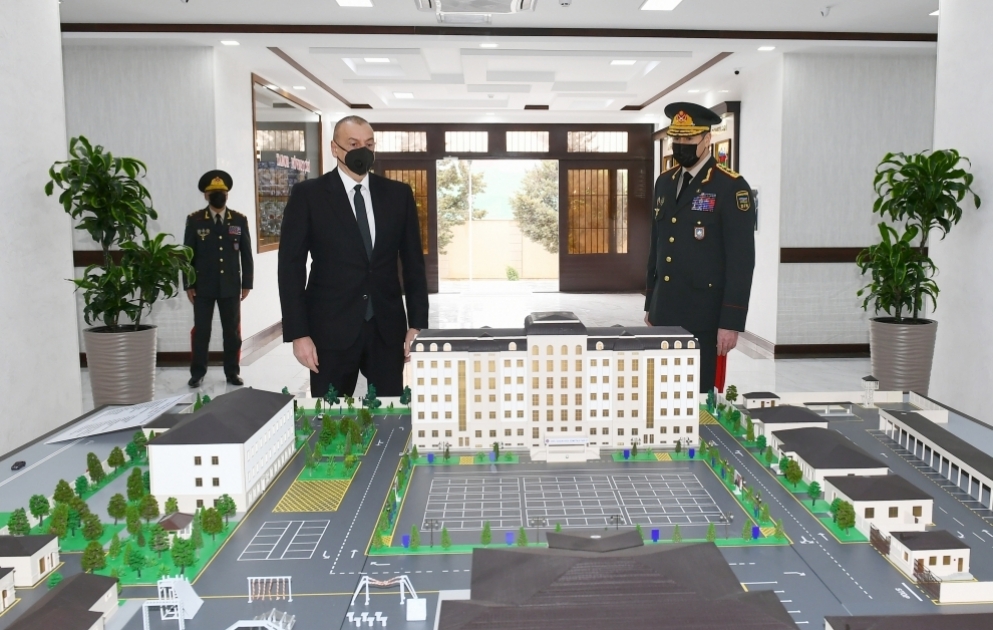 Prezident, Ali Baş Komandan İlham Əliyev Daxili İşlər Nazirliyi Daxili Qoşunlarının yeni inşa olunan “N” saylı hərbi hissəsinin açılışında iştirak edib YENİLƏNİB VİDEO