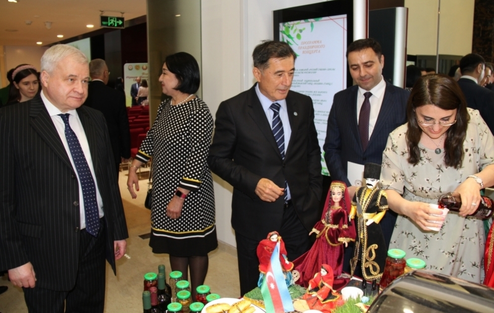 Pekində Novruz, Çuncie və Maslenitsa bayramları birgə qeyd olunub VİDEO