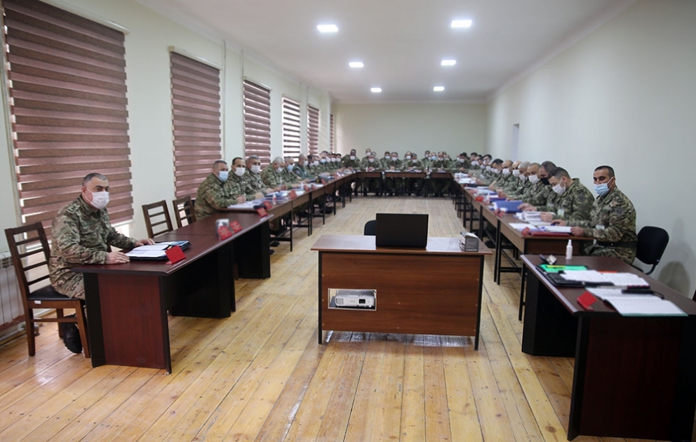 Təlimlərin gedişi barədə məruzələr dinlənilib VİDEO