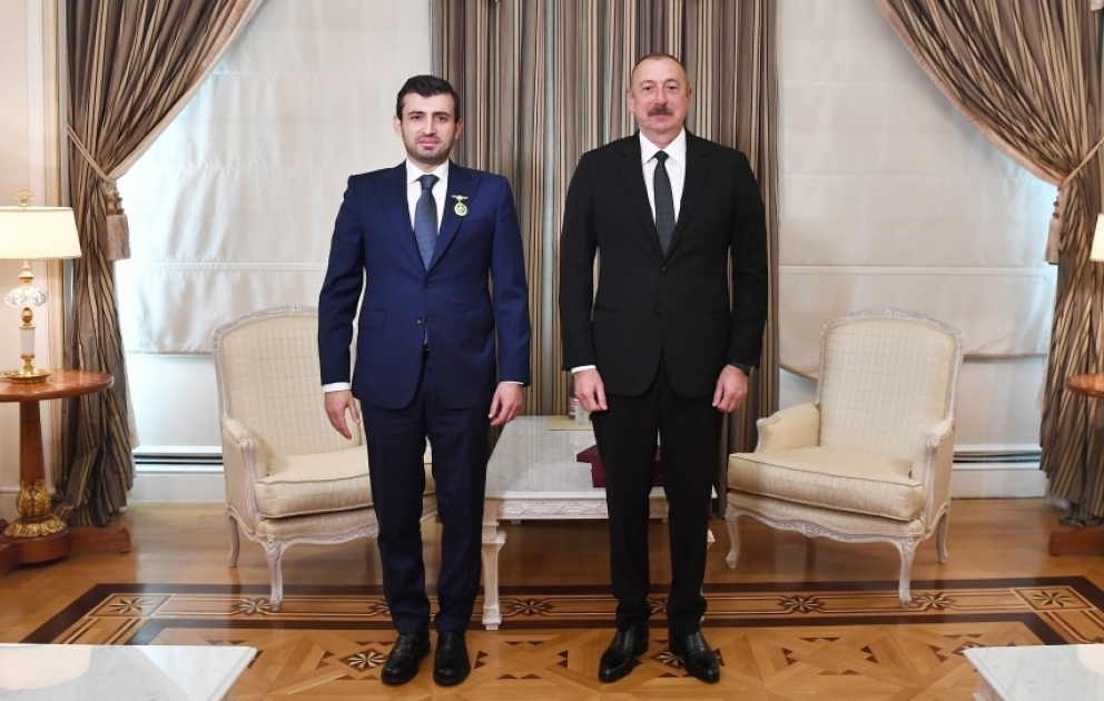 Präsident Ilham Aliyev empfängt technischen Direktor von Baykar und den Vorstandsvorsitzenden von ASELSAN VIDEO