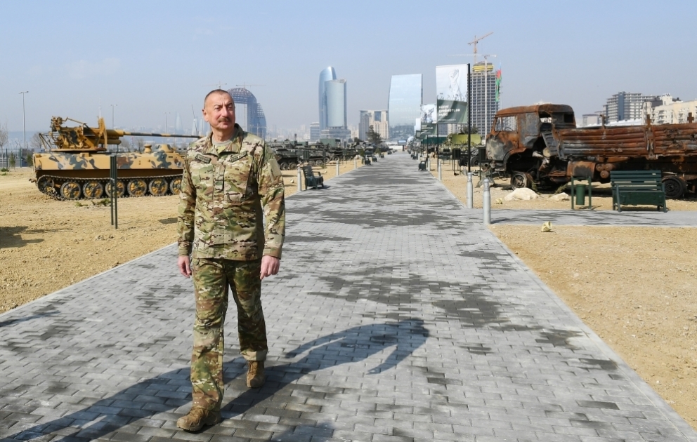 Präsident Ilham Aliyev eröffnet Trophäenpark in Baku VIDEO