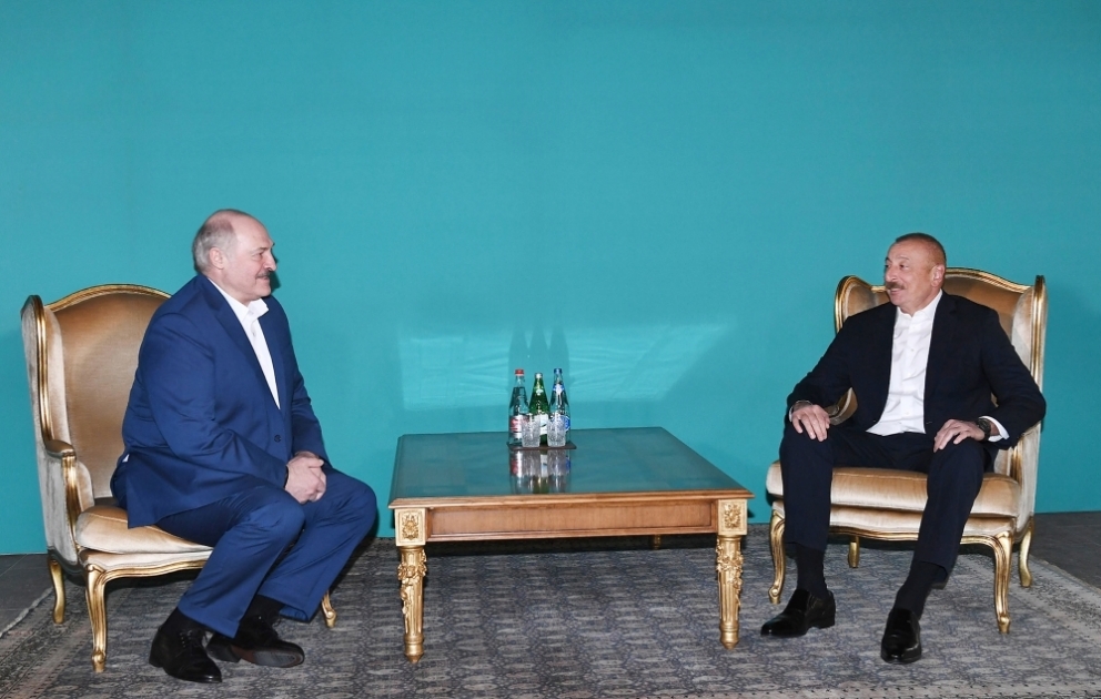 Unofficial meeting of Azerbaijani President Ilham Aliyev and Belarus President Alexander Lukashenko was held VIDEO