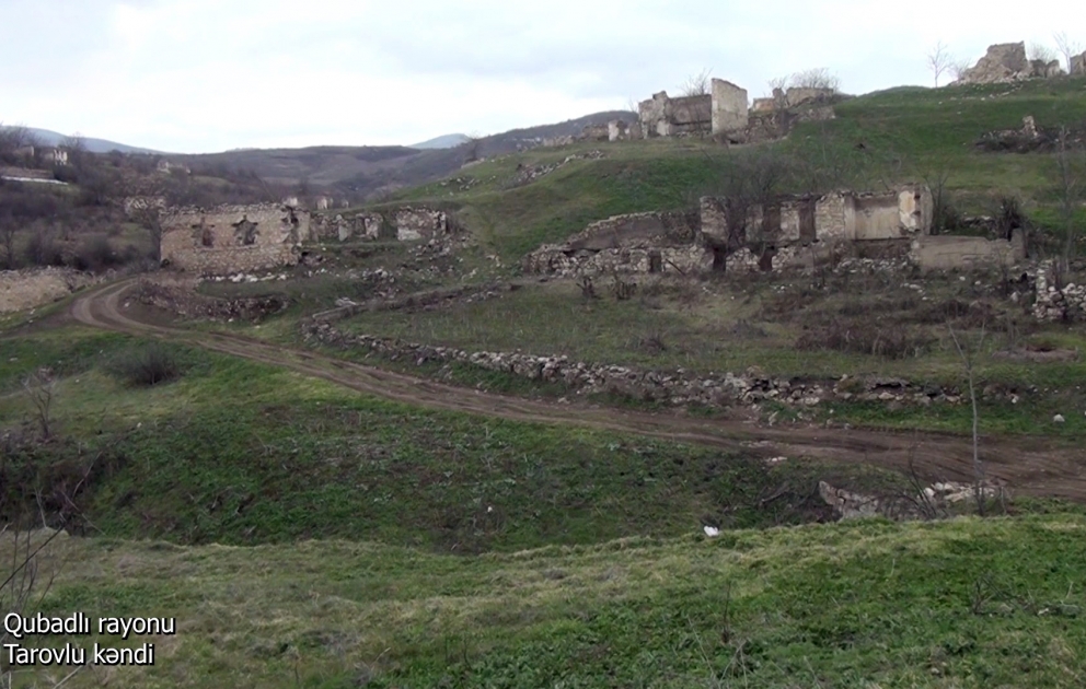 Müdafiə Nazirliyi Qubadlı rayonunun Tarovlu kəndinin videogörüntülərini paylaşıb VİDEO