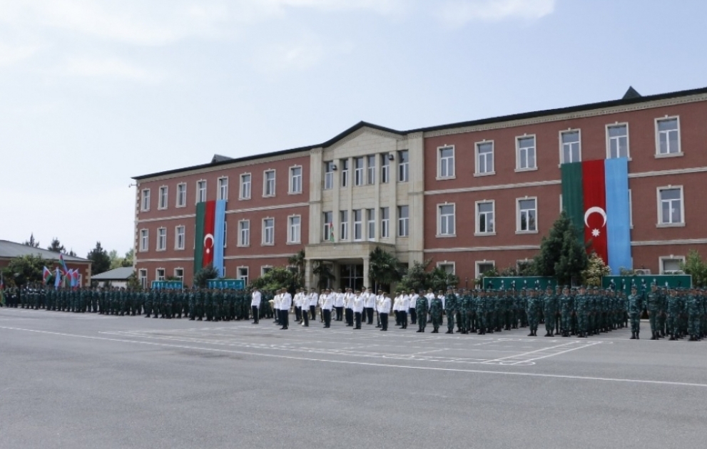 DSX-nin hərbi hissələrində müddətli həqiqi hərbi xidmət müddəti başa çatmış hərbi qulluqçularının tərxis edilməsi ilə bağlı tədbirlər keçirilib VİDEO