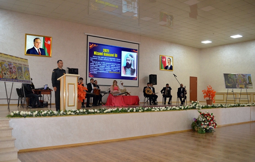 Azərbaycan Ordusunda Nizami Gəncəvinin 880 illik yubileyi ilə əlaqədar silsilə tədbirlər davam edir VİDEO