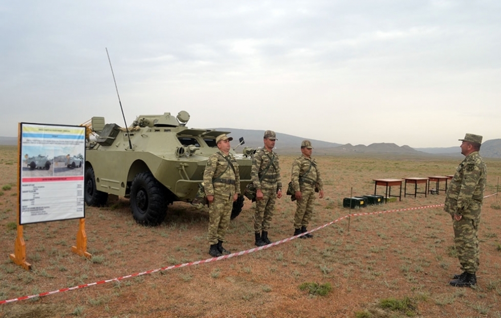 Radiasiya, kimyəvi və bakterioloji mühafizə bölmələrinin döyüş hazırlığının yüksəldilməsi üzrə tədbirlər keçirilir VİDEO