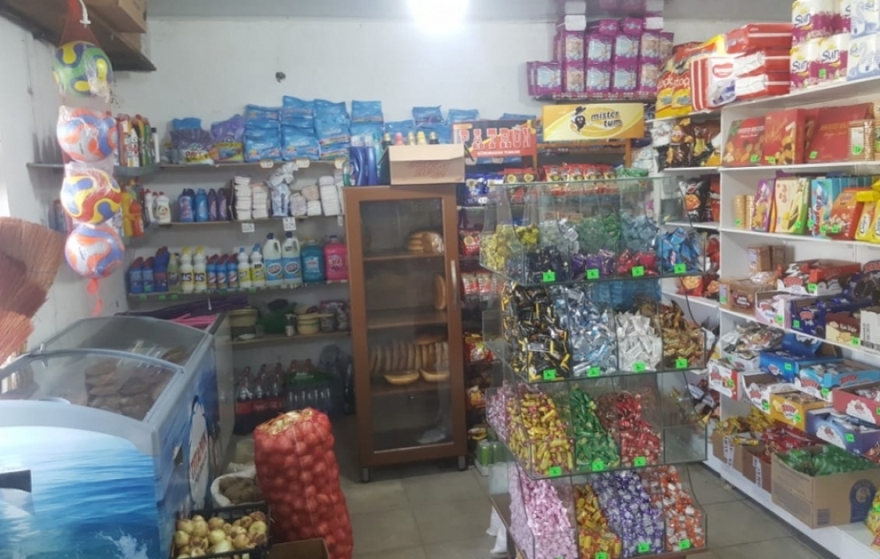 Siyəzəndə mağazadan soyğunçuluq edən iki qardaş saxlanılıb VİDEO