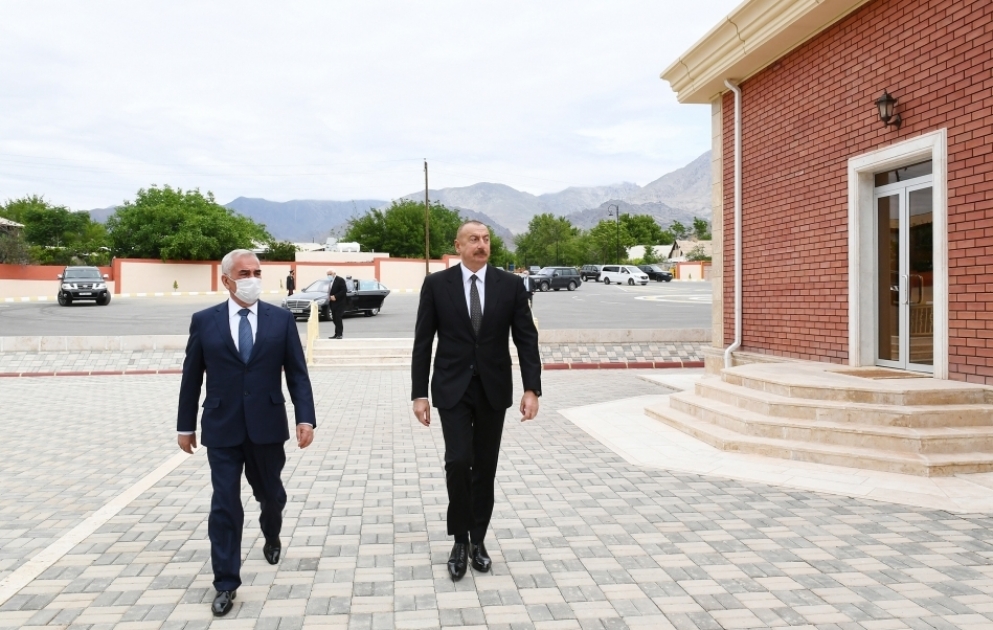 President Ilham Aliyev viewed Ordubad railway station VIDEO