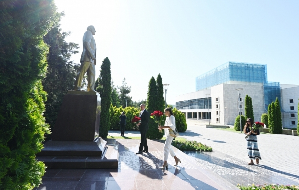 Le président Ilham Aliyev entame une visite dans la région de Guébélé VIDEO