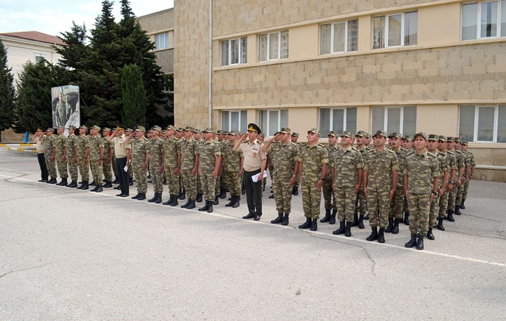 Ehtiyat zabit hazırlığı kursunun buraxılış mərasimi keçirilib VİDEO