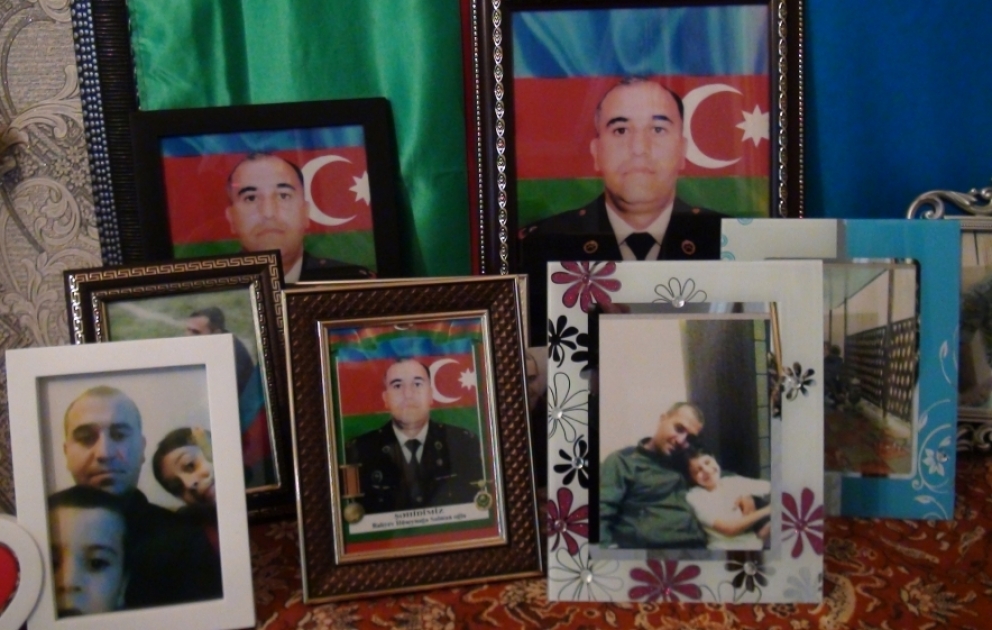 Əsgərlərinin həyatını xilas edib, özü şəhadətə ucalan tabor komandiri VİDEO