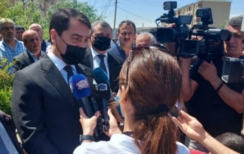 Hikmət Hacıyev: Ermənistan məqsədyönlü şəkildə Azərbaycanın mülki insanlarını hədəf alan siyasət yeridir VİDEO