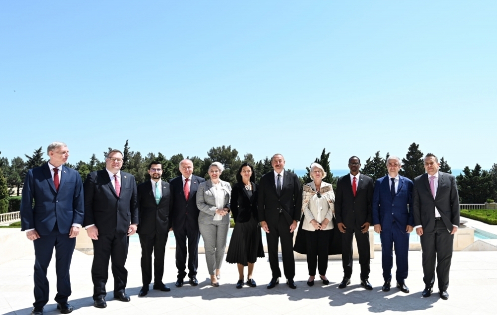 President Ilham Aliyev received credentials of incoming non-resident ambassadors of ten countries to Azerbaijan VIDEO
