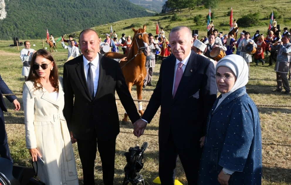 “Musical heritage and Karabakh horses on Jidir Duzu plain” composition organized by Heydar Aliyev Foundation was presented in Shusha VIDEO