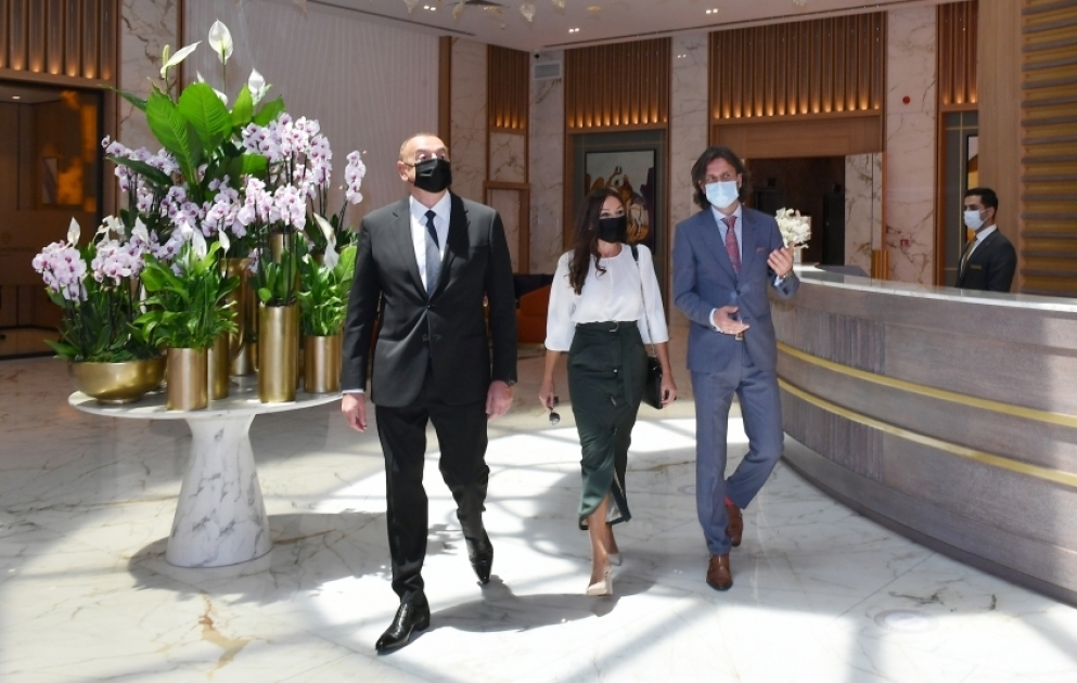 Le président Ilham Aliyev participe à l’inauguration de l’hôtel InterContinental VIDEO