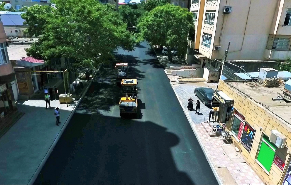 Nəsimi rayonunda 3 kilometr uzunluğa malik küçələr təmir edilir VİDEO