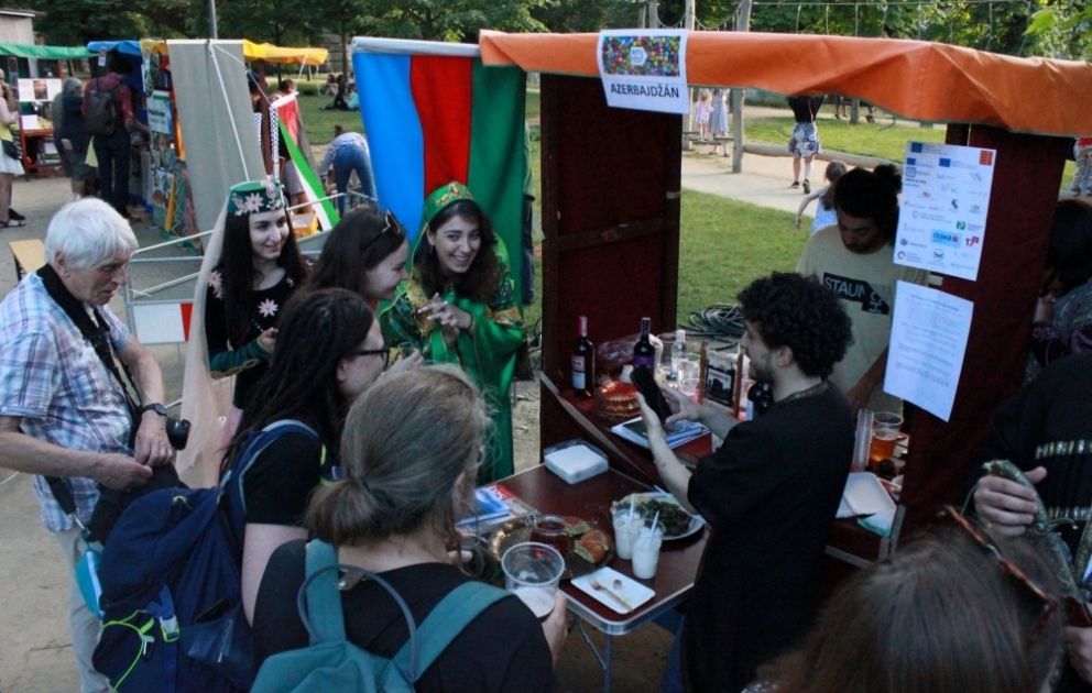 L’Azerbaïdjan représenté au RefuFest à Prague VIDEO