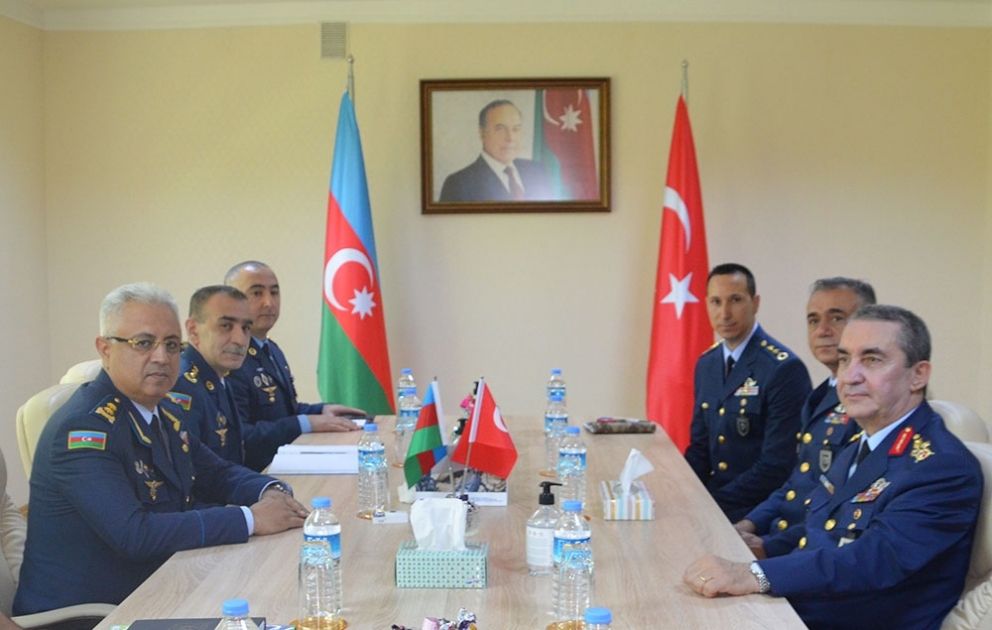 Azerbaijani and Turkish Air Forces discuss expansion of relations VIDEO