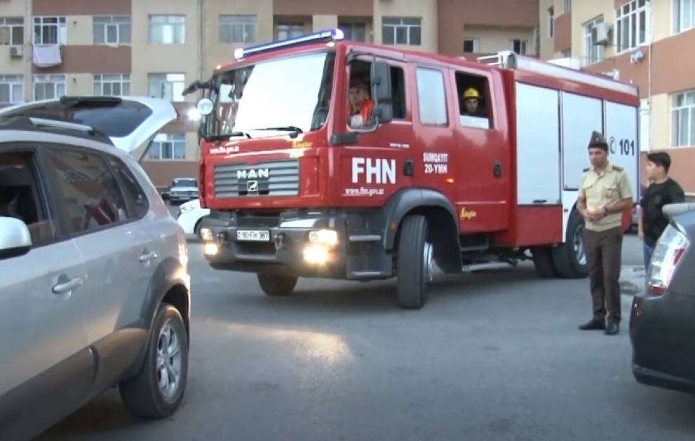 FHN: Yaşayış sektorunda şərti yanğın təlimləri davam etdirilir VİDEO