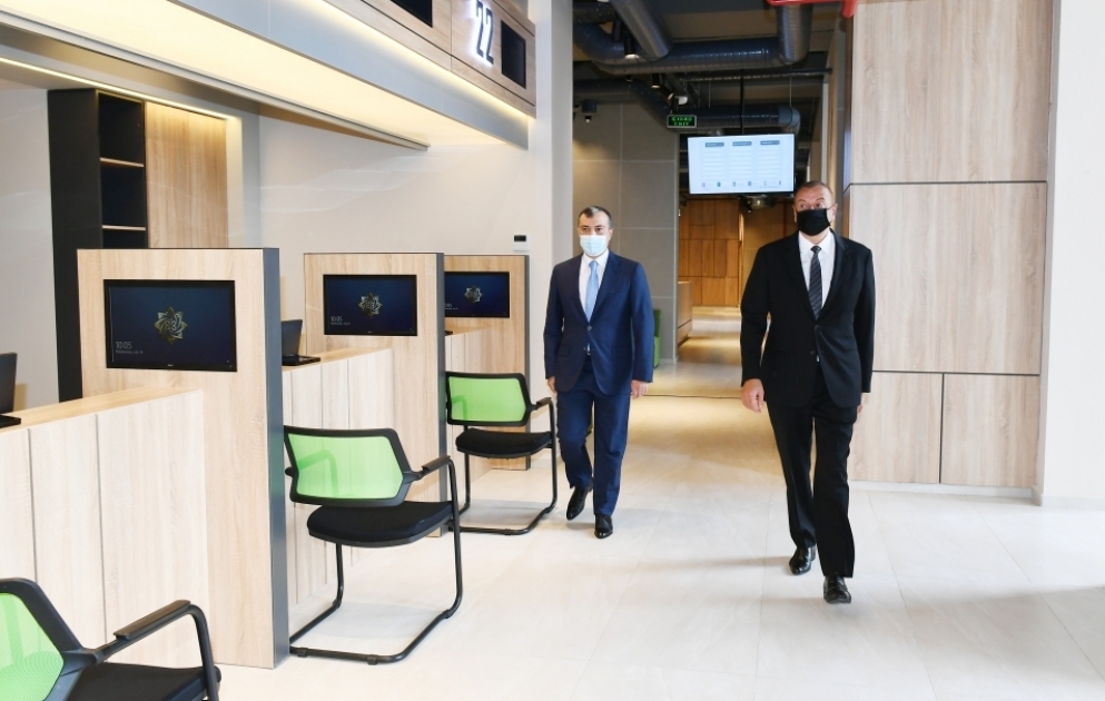 Präsident Ilham Aliyev weiht DOST-Zentrum ein VIDEO