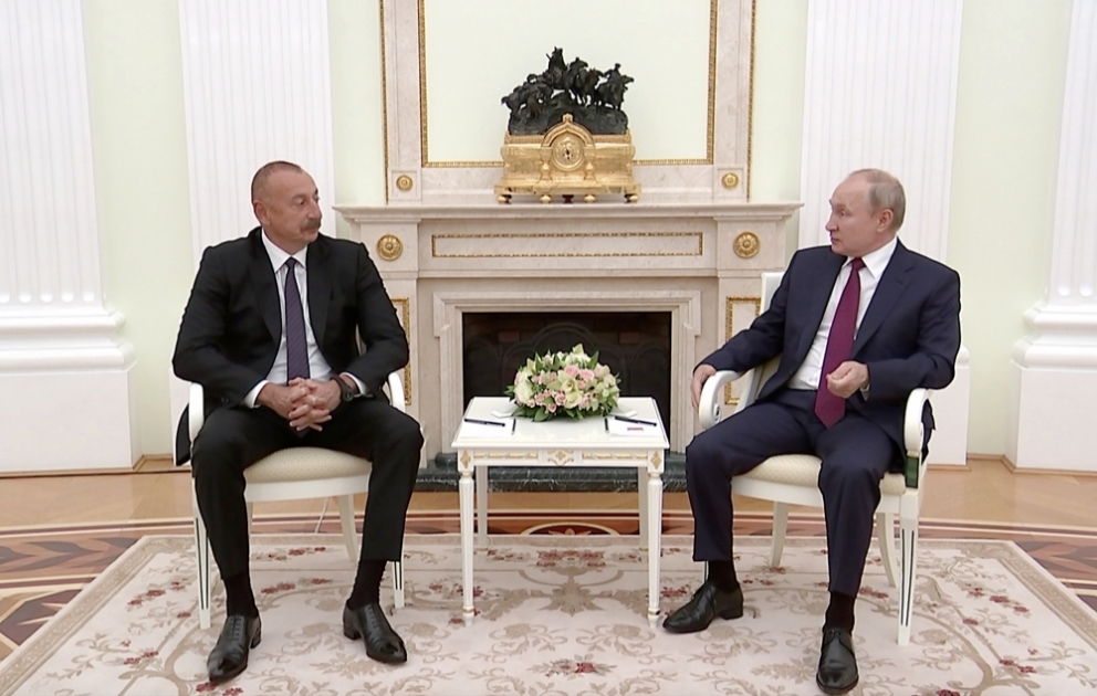 President Ilham Aliyev arrived in Russia for working visit  Azerbaijani, Russian presidents met VIDEO